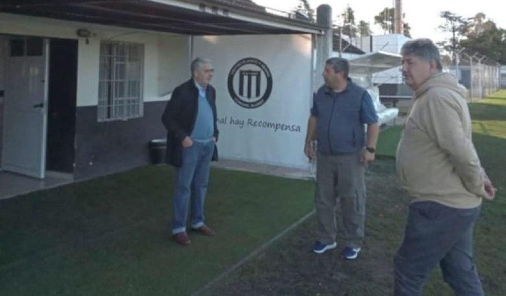 Fútbol: Visitó la LRF un dirigente de la Federación Bonaerense Pampeana