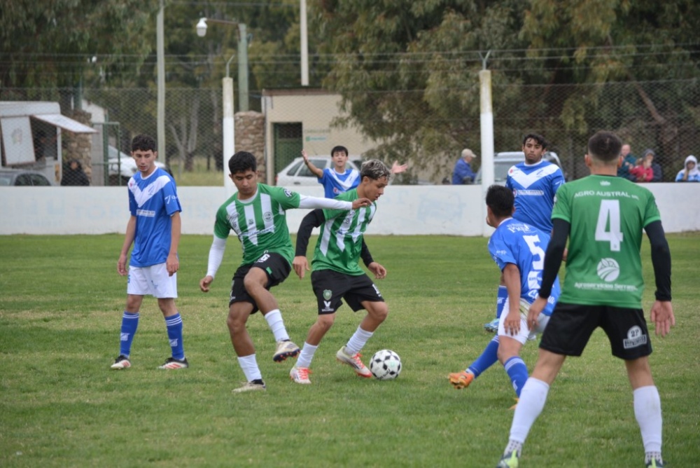 Liga Regional de Fútbol: Dos punteros sacaron más ventaja en Reserva