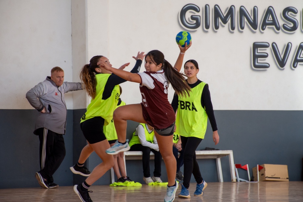Avanza la Etapa Local de los Juegos Bonaerenses (Incluye fotos)