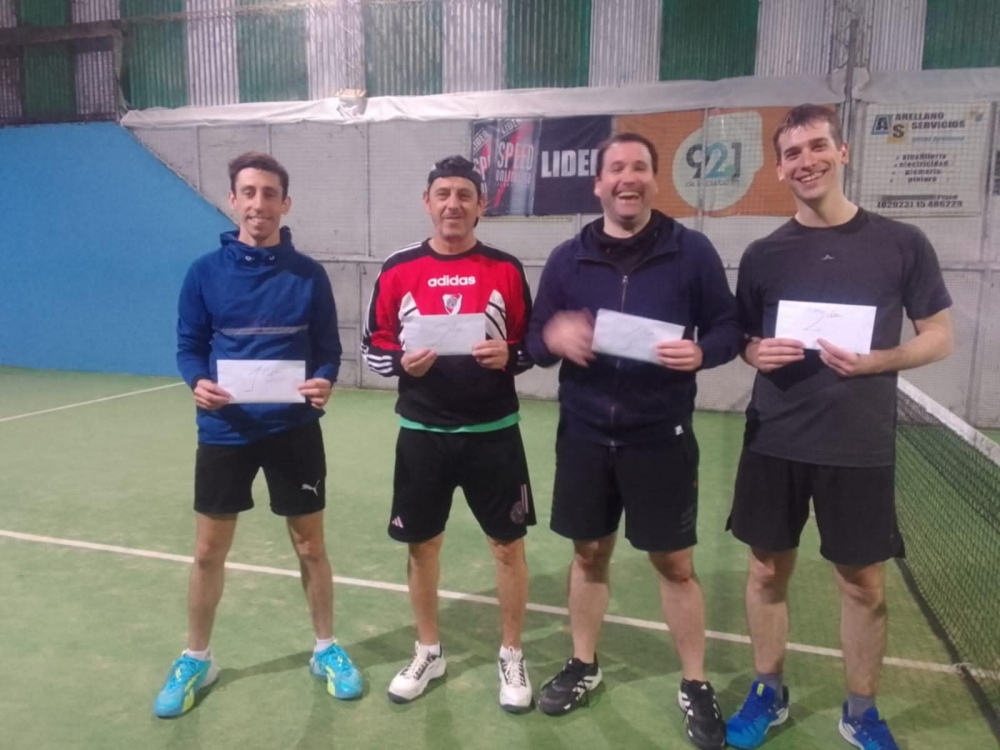 Claudio Lencina – Nicolás Torres fueron los ganadores de un torneo de padel llevado a cabo en Pigüé