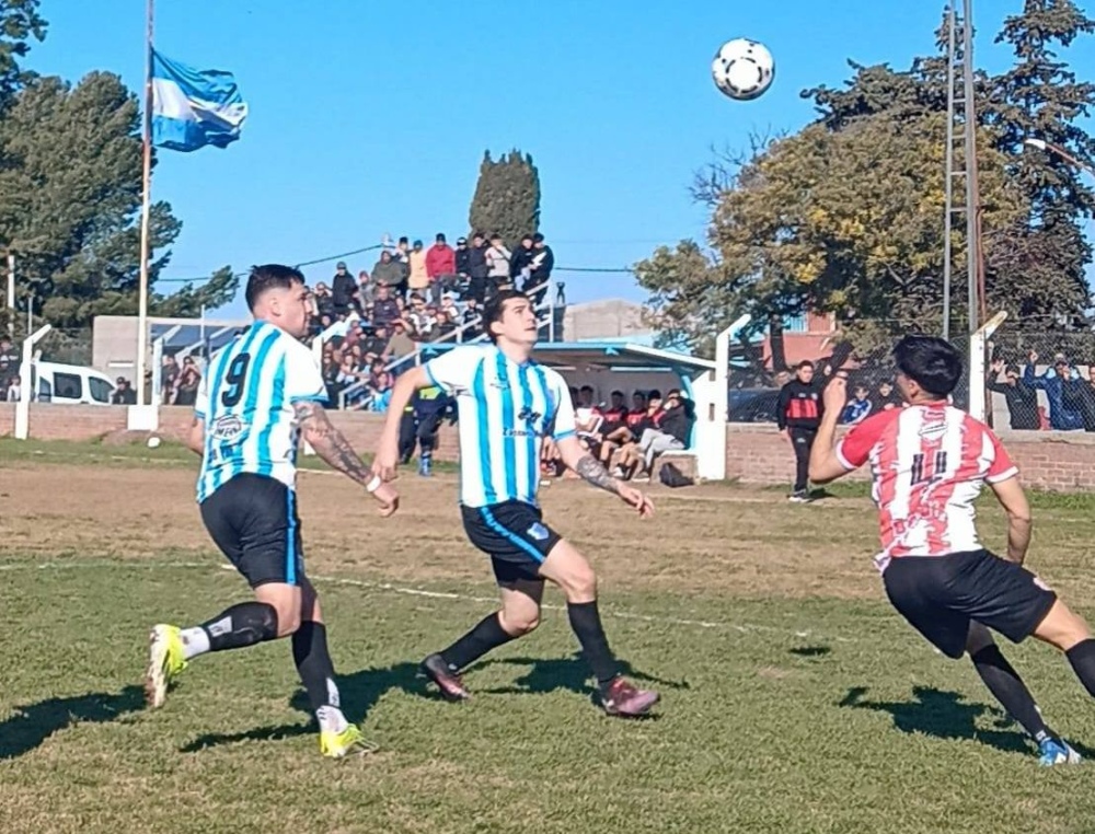 Liga de Dorrego: Porteño cayo con el líder y Atlético Ventana no pudo ante Villa Rosa