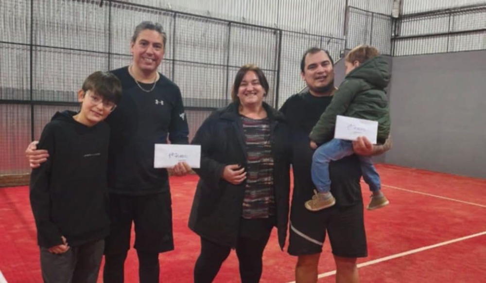 Martin Rosatelli - Diego Gomez, la dupla ganadora del torneo de sexta categoria libre disputado en Padel Red