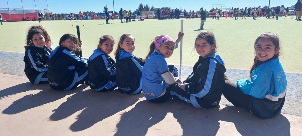 Porteño de Saldungaray formo parte de un encuentro de hockey en Tres Arroyos