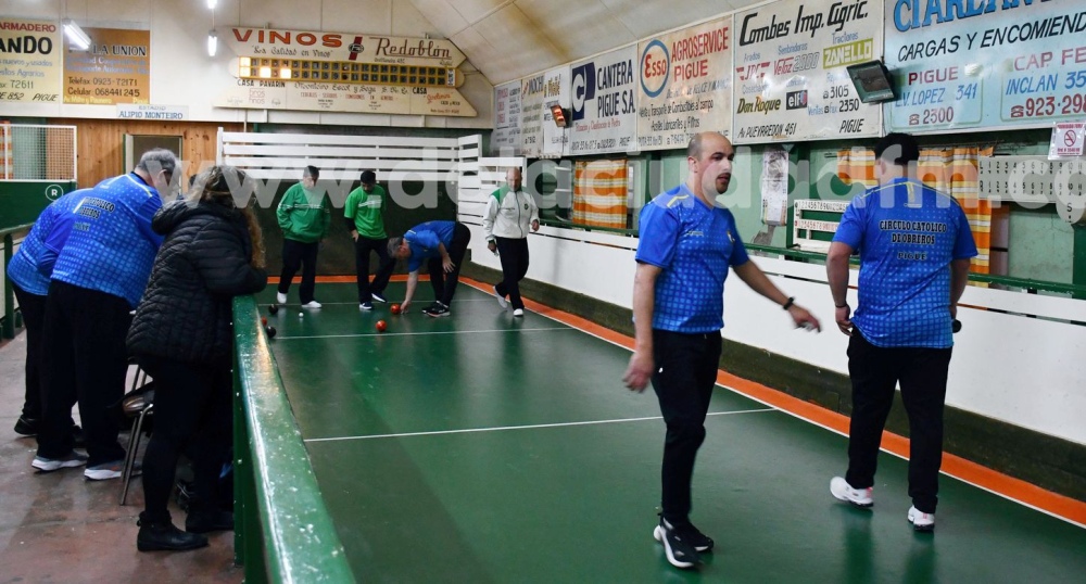 Se jugo la ultima fecha de la etapa regular del torneo Oficial de bochas por tercetos