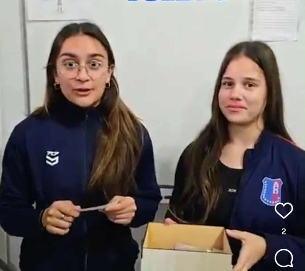 Ganadores del bono contribución organizado por Automoto Vóley