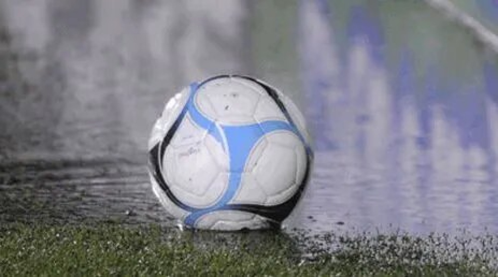 Liga Regional de Fútbol: Nueva suspensión del clásico carhuense de Primera femenino y de Reserva  