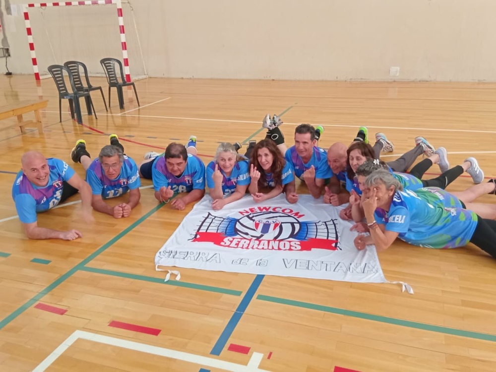 El equipo de newcom del Club Atlético Ventana se consagro campeón de la Liga del Sur 2025