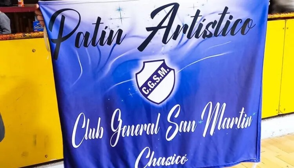 Chasico recibe al show de patín artístico denominado ”Comedia musical sobre ruedas”