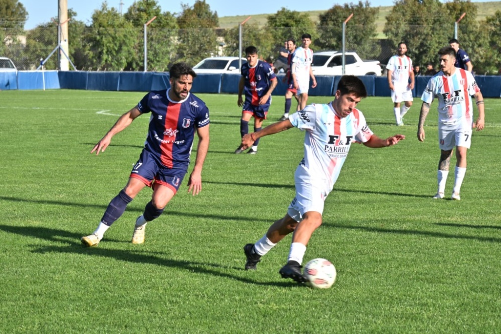 LRF: En la previa al clásico hubo triunfo de Automoto como local y empate de Unión en Coronel Suarez (94 fotos)