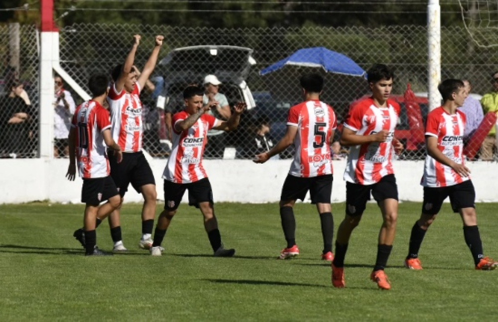  FOTO BOLA 8