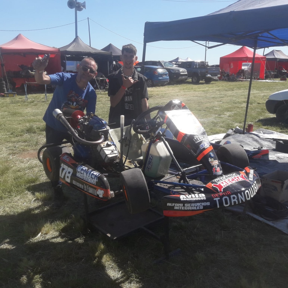 Diego “Mecha” Moriames compitió en el Superkart del Sudoeste en Dorrego