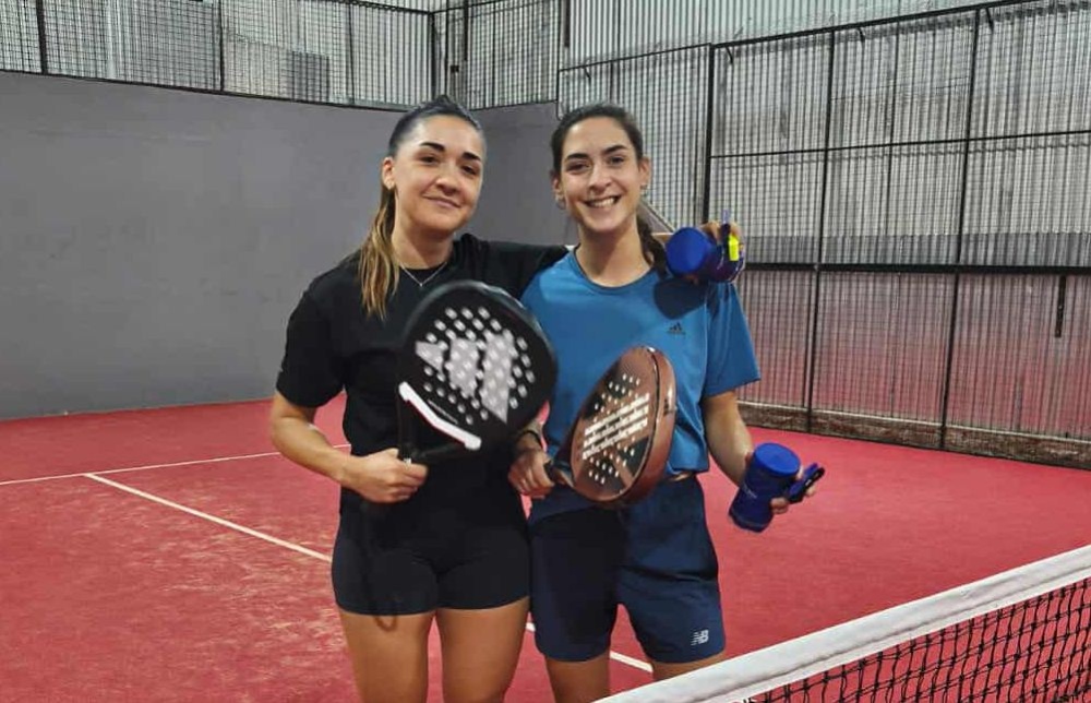 Las hermanas Denise y Stefania Janyistabro, ganadoras del torneo americano de Padel Red