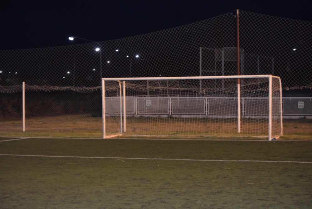 Wispi FC y La Taba Bar ganaron por penales y se metieron en las semifinales del torneo de futbol 8 del Club Unión