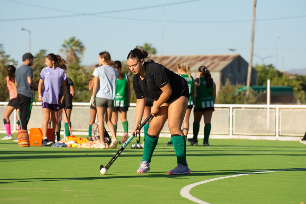 Con las ilusiones renovadas, Unión comenzó con su pretemporada de hockey