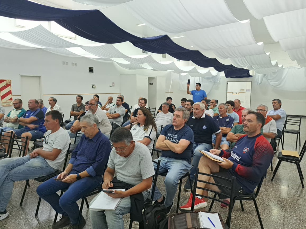 LRF: El campeonato superior 2026 se jugará en dos zonas no geográficas