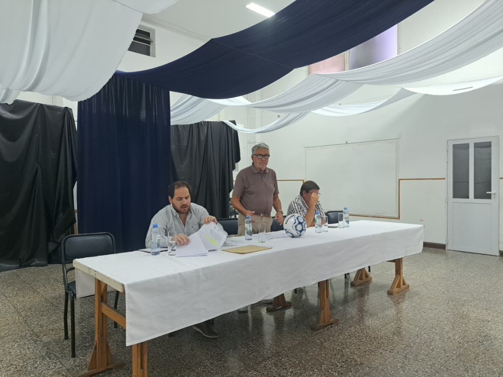 LRF: El campeonato superior 2026 se jugará en dos zonas no geográficas