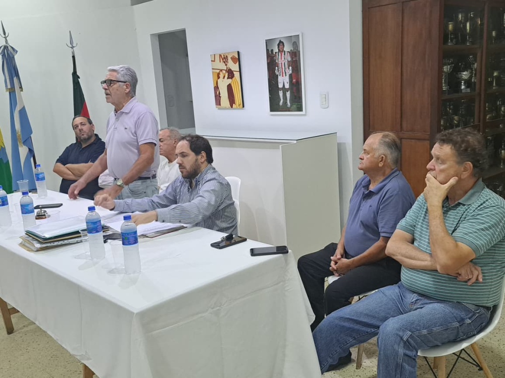 Ernesto Palenzona fue reelegido presidente de la Liga Regional de Fútbol