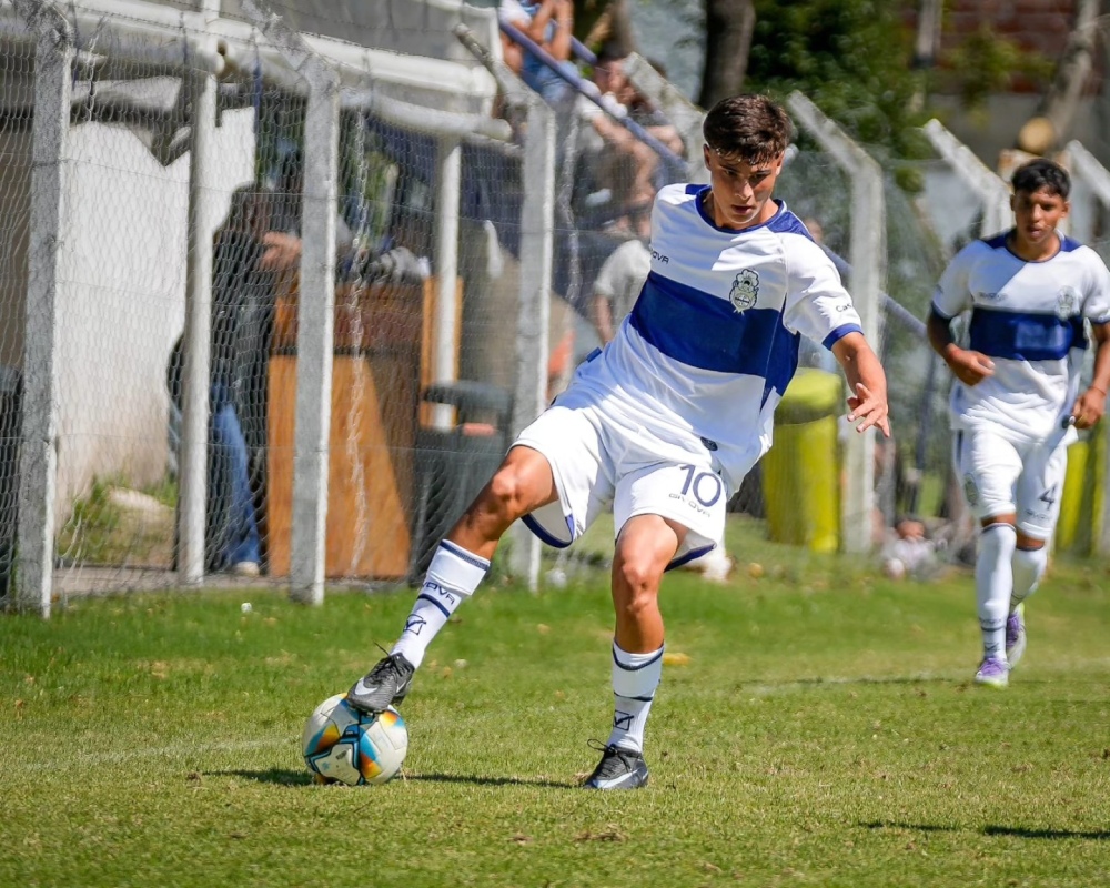 Juveniles de AFA: Ian Borches y Gerónimo Kugler fueron titulares en Gimnasia y Esgrima de La Plata