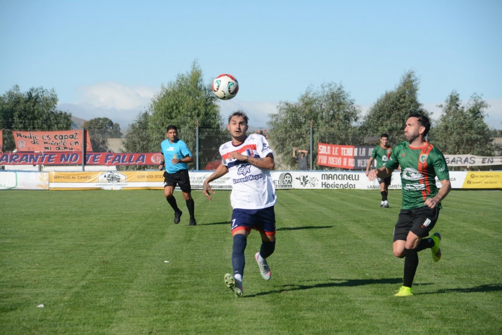 Liga Regional de Futbol: Suerte dispar para los equipos de Tornquist en la tercera fecha del torneo Apertura (85 fotos)