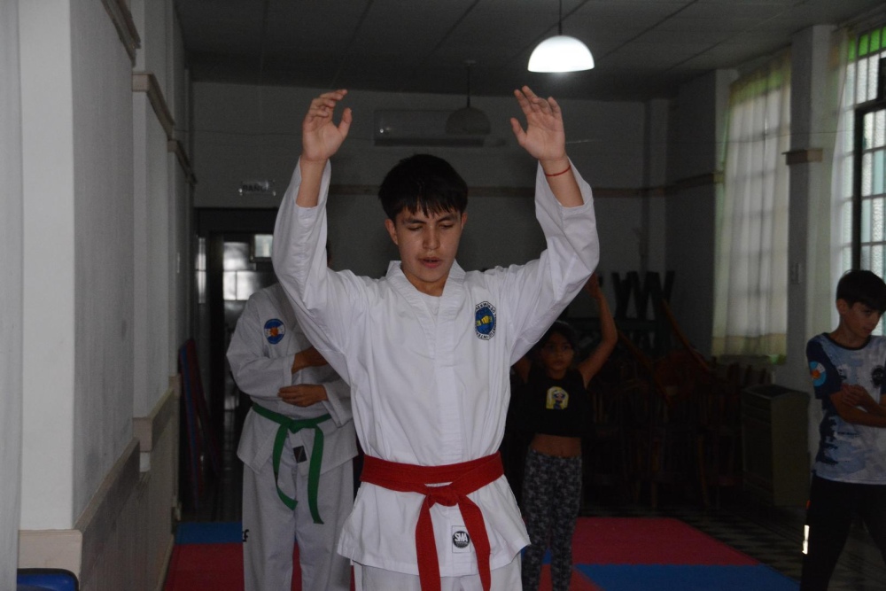 Comenzaron las clases de taekwondo en Tornquist