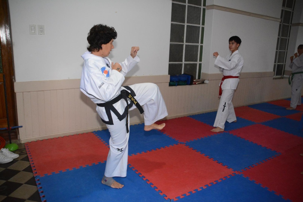 Comenzaron las clases de taekwondo en Tornquist