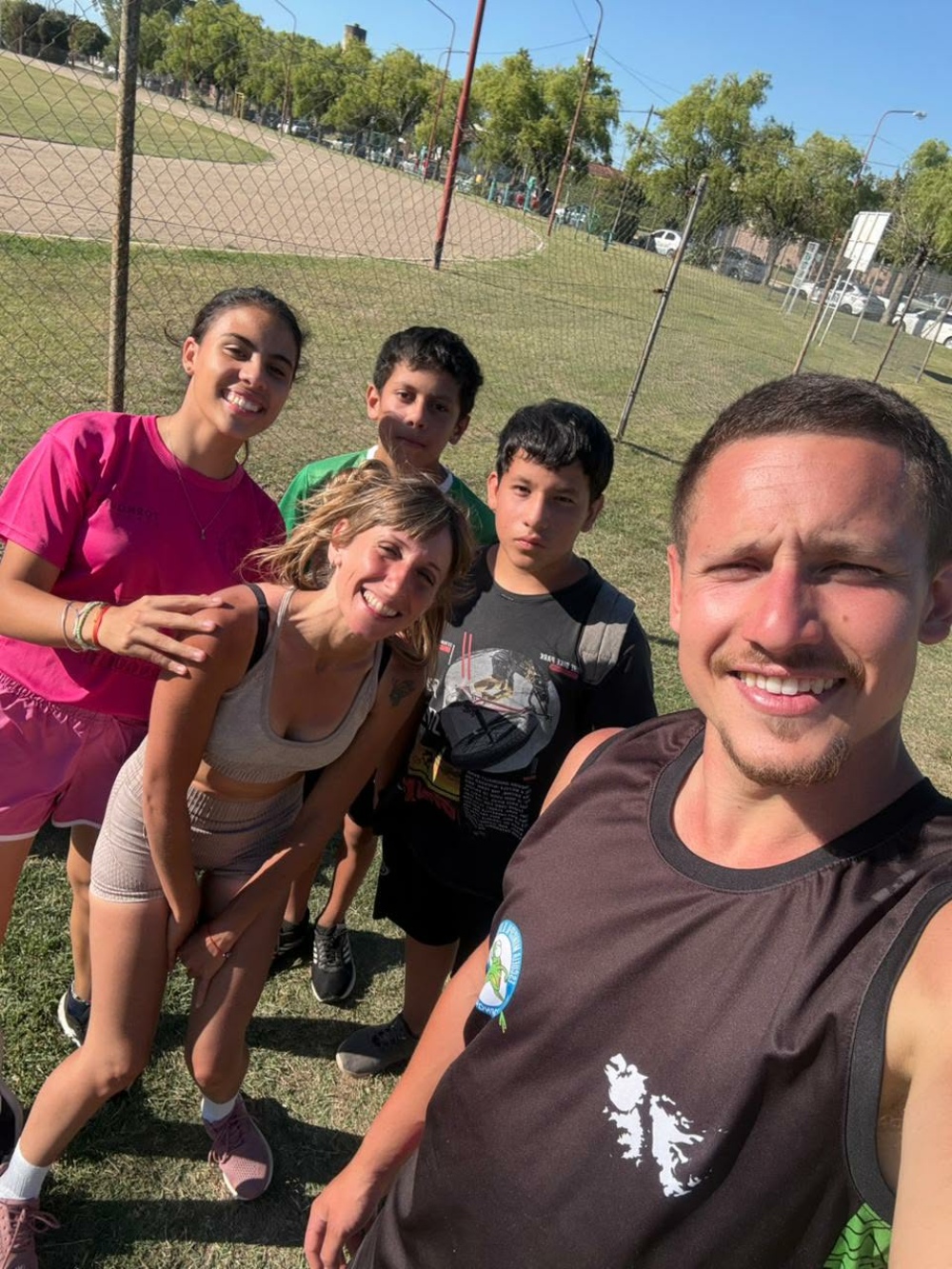 La Escuela Municipal de Atletismo dio inicio a su calendario competitivo anual