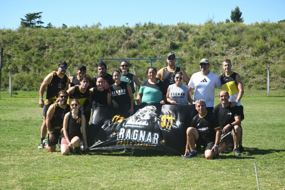 El team Ragnar consiguió cinco podios en una competencia de cross realizada en Coronel Suarez