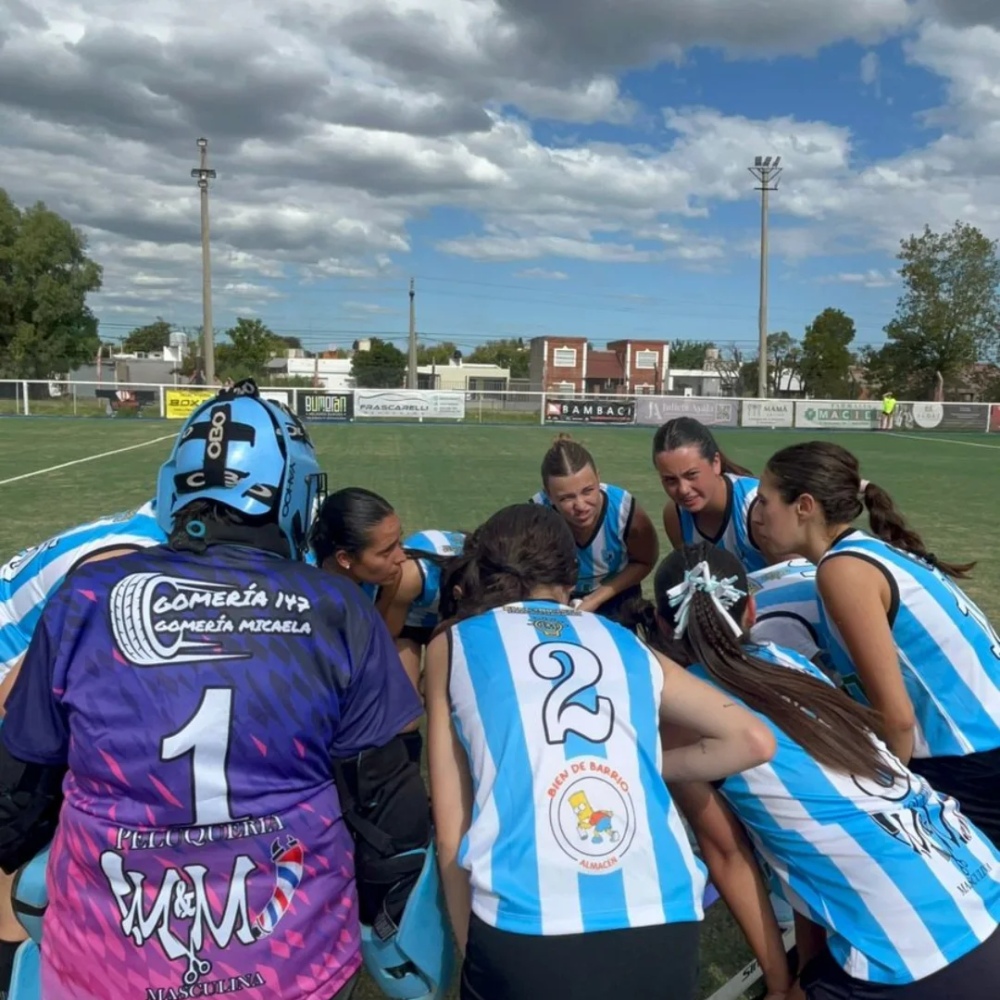 Histórico debut de Porteño de Saldungaray en la Asociación Bahiense de Hockey