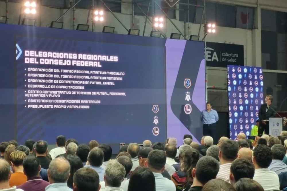 Ernesto Palenzona participó en Córdoba del Encuentro de Dirigentes del Consejo Federal