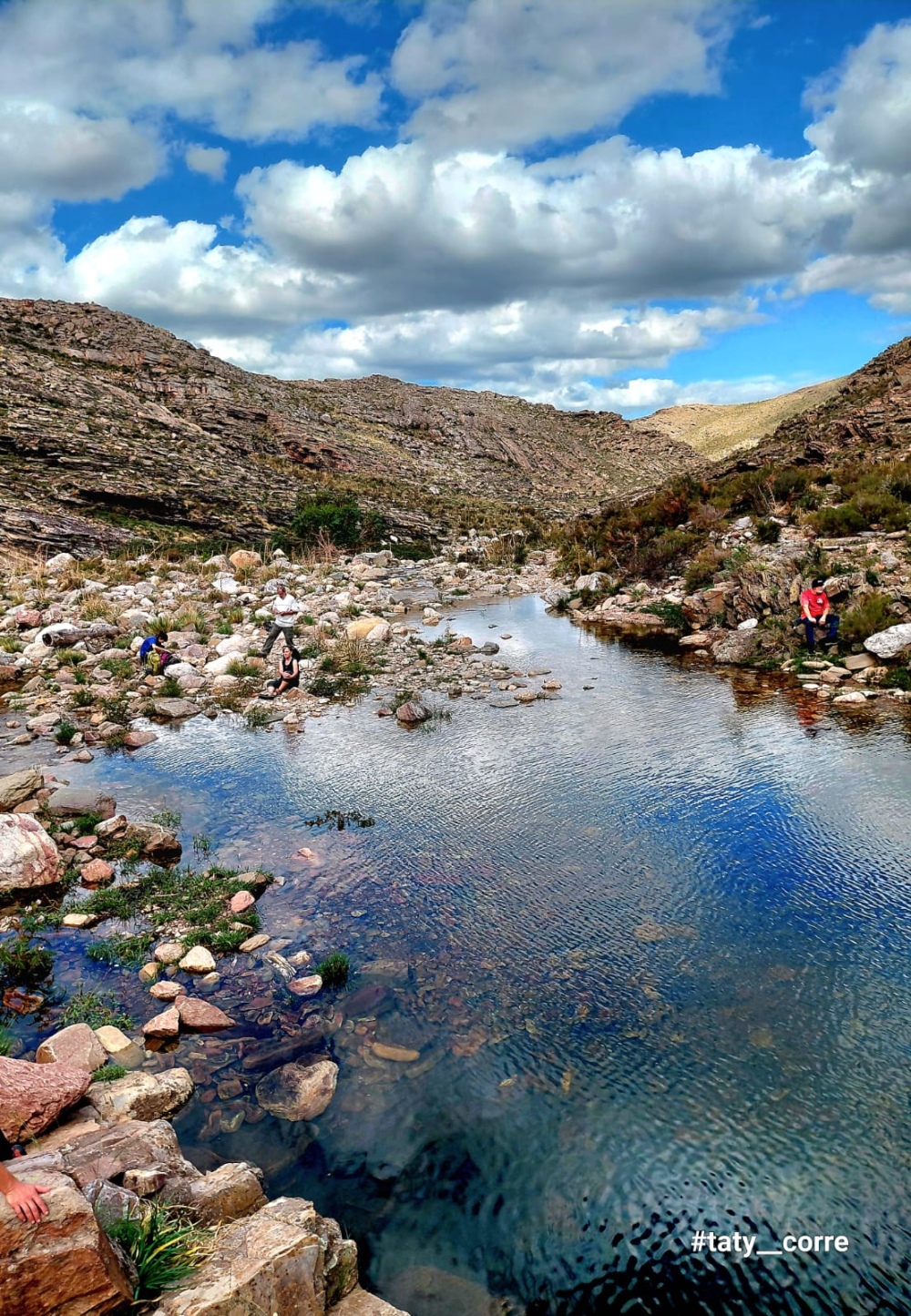 Grupo de entrenamiento del CEF N° 9 realizó travesía en Sierras Grandes