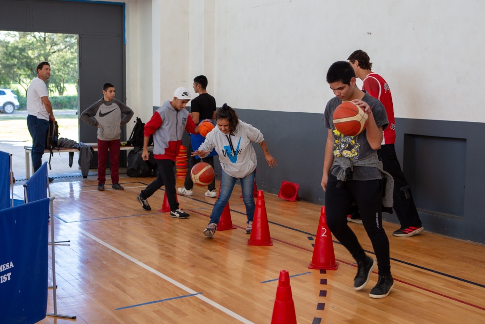 La Expo Deportiva y Cultural continúa recorriendo el distrito