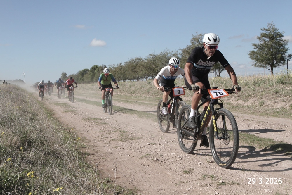 Varios representantes del distrito formaron parte de una jornada de cicloturismo rural realizada en Cabildo