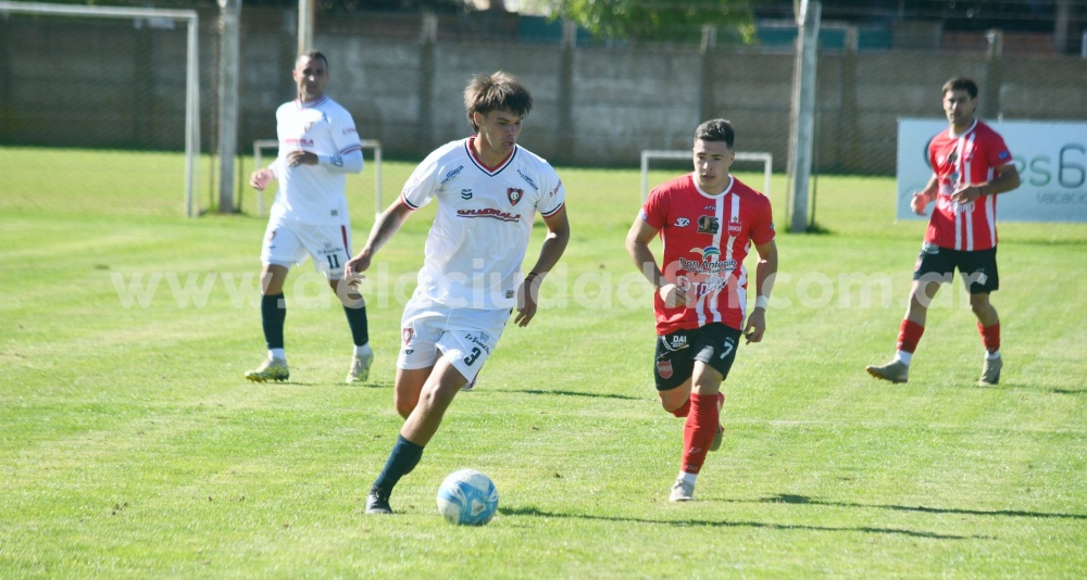 Foto De la Ciudad FM