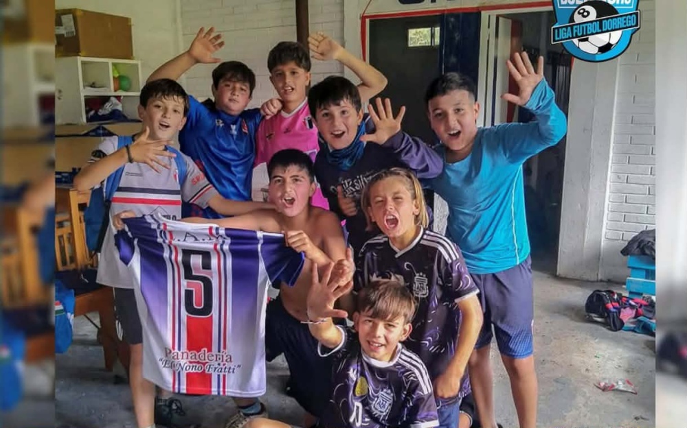 Los chicos del Sub 11 de Atletico Ventana (foto Mateo Parotti)