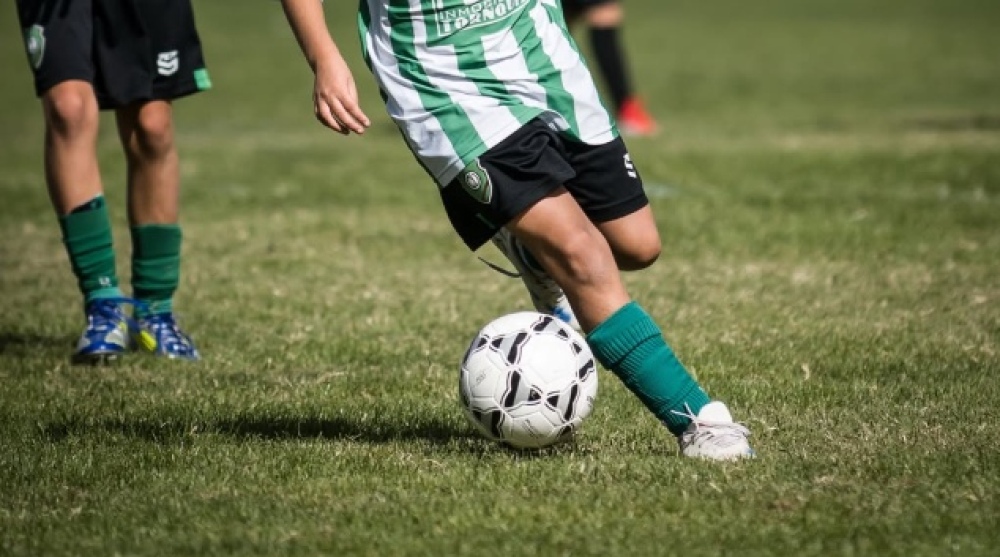 LRF Divisiones inferiores: otro adelanto y una suspensión