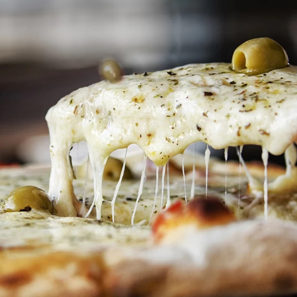 Venta de pizzas caseritas organizada por el Club Unión de Tornquist