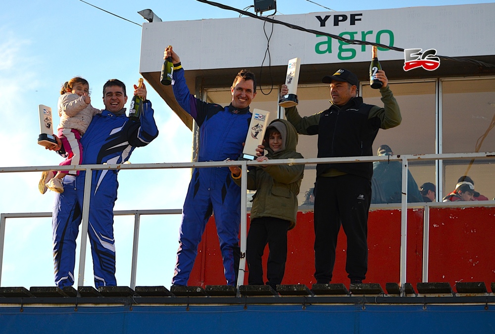 Pilotos de Tornquist dijeron presente en una nueva fecha del Kart 390 cc en Pigüé