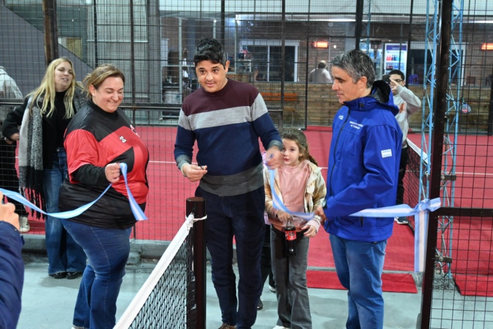 Quedo oficialmente inaugurada la nueva cancha de blindex en el complejo Padel Red (23 fotos + video)