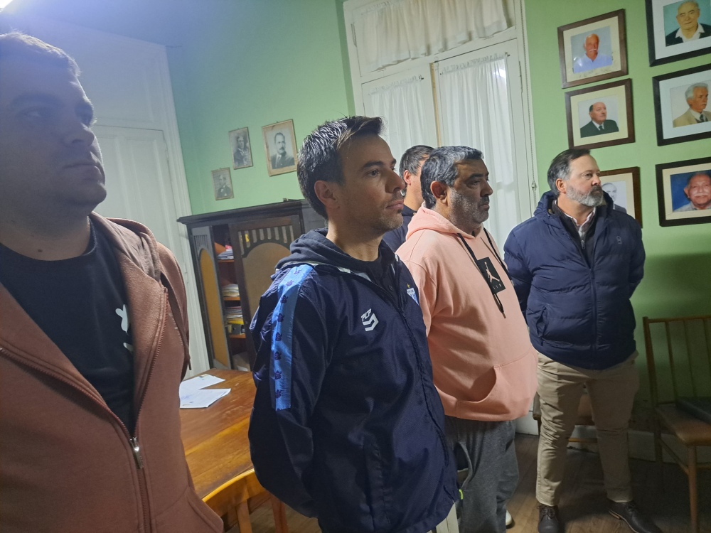 LRF: Se convocará a una asamblea para elegir a un nuevo presidente