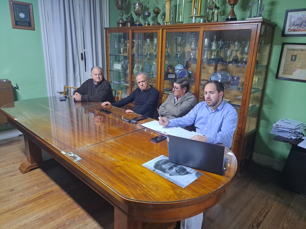 LRF: Se convocará a una asamblea para elegir a un nuevo presidente