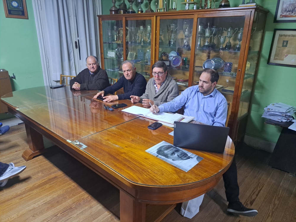LRF: Se convocará a una asamblea para elegir a un nuevo presidente