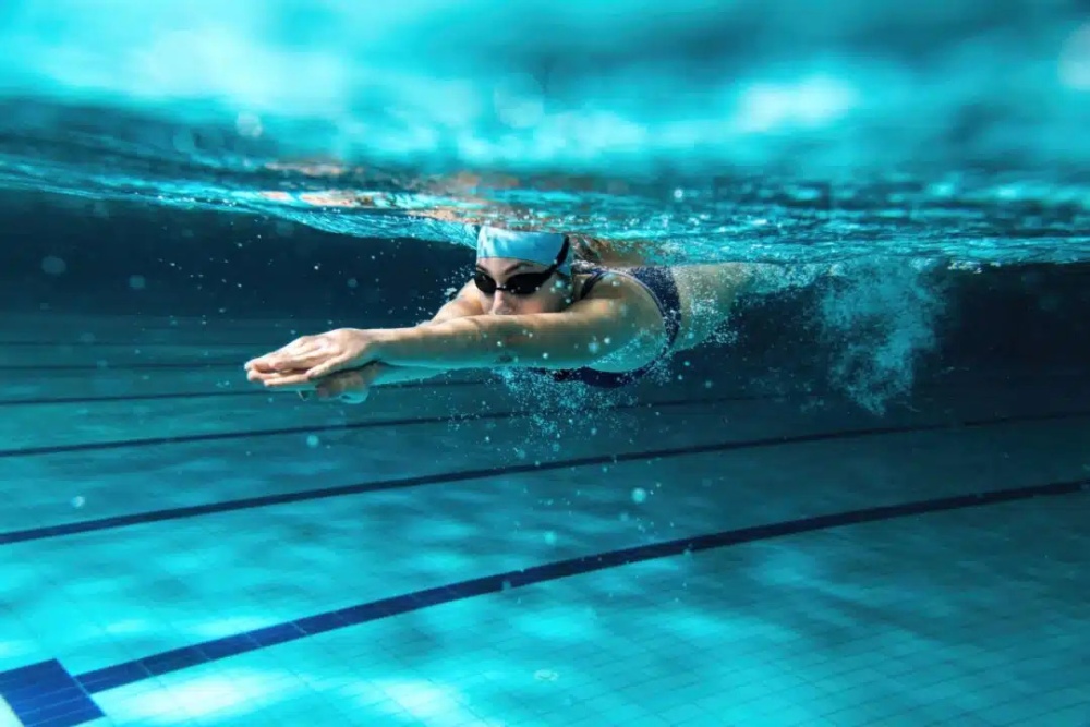 Sumate a las clases de natación para adultos en el CEF Nº 195 de Sierra de la Ventana