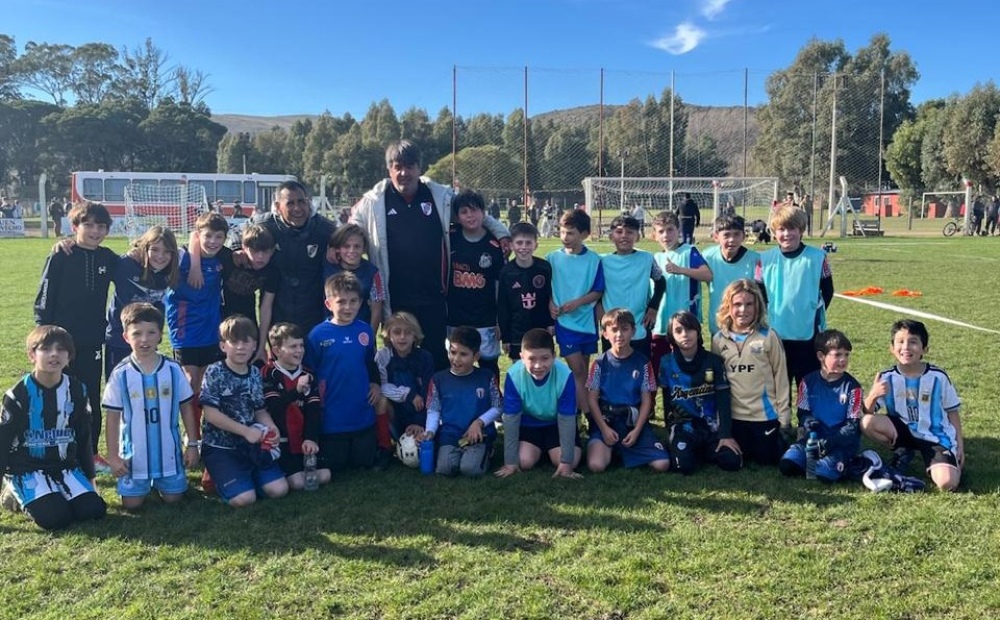 Más de 110 chicos participaron de la prueba de River en Sierra de la Ventana