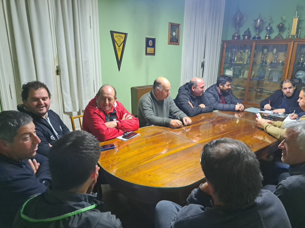 Liga Regional de Fútbol: Quedaron resueltos detalles de los cuartos de final del torneo Apertura