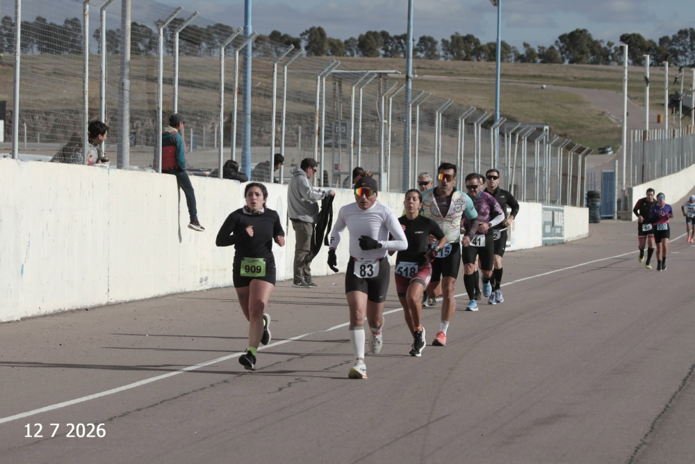 Destacada participación de atletas del distrito en el Duatlón de la Independencia