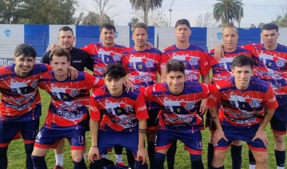 Futbol: Automoto disputo este sabado un amistoso ante Libertad de Bahia Blanca