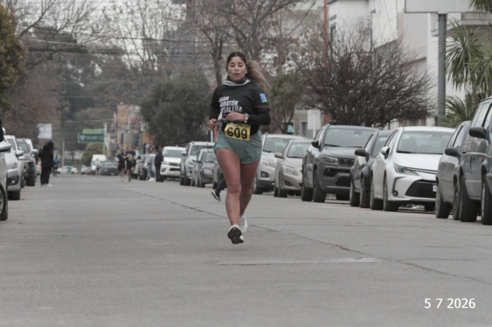 Sofía Espíndola ganó la general de los 10K y atletas del distrito se destacaron en Punta Alta