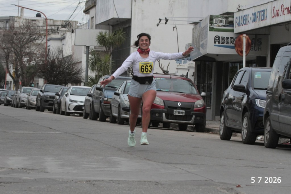 Sofía Espíndola ganó la general de los 10K y atletas del distrito se destacaron en Punta Alta