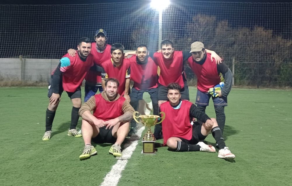 Fútbol: Los Chaqueché se quedaron con el torneo relámpago de Saldungaray