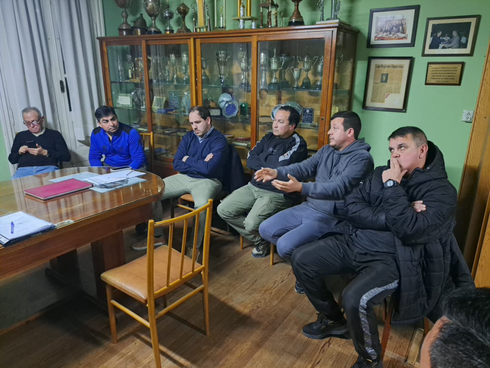 LRF: Tiro Federal (Puan)-Unión Pigüé se recupera este miércoles a las 13 horas